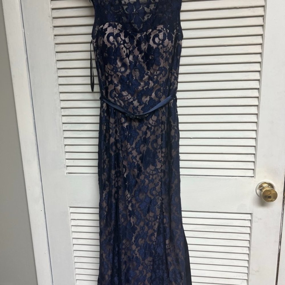 Navy Blue Lace Capped Sleeve Gown